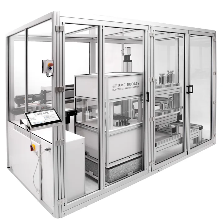 Robotic Mass Comparators